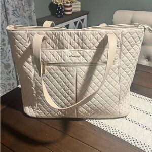 Lovevook large Travel/work diamond quilted tote Bag in Cream